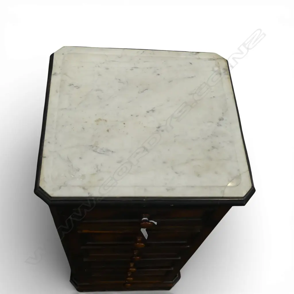 FRENCH CABINET w. MARBLE TOP 410x380x950mm 1 CASTOR MISSING Image 1++