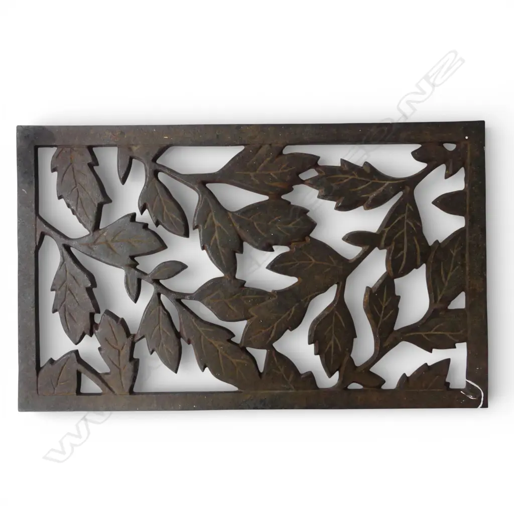 WROUGHT IRON DOORMAT 610x375mm Image 1++
