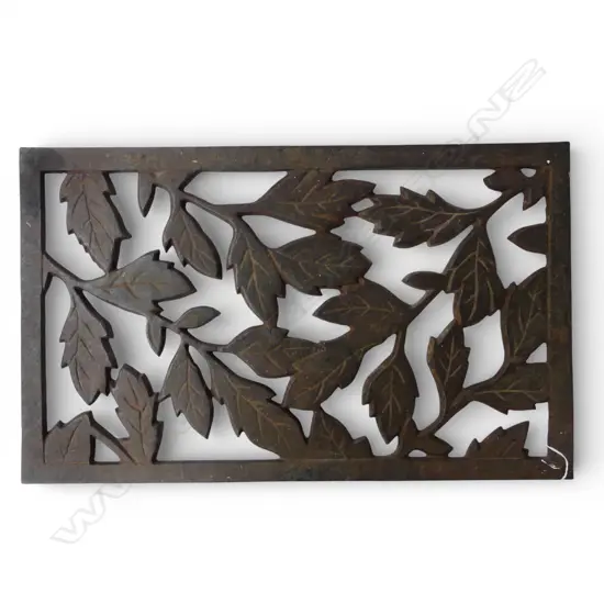 WROUGHT IRON DOORMAT 610x375mm