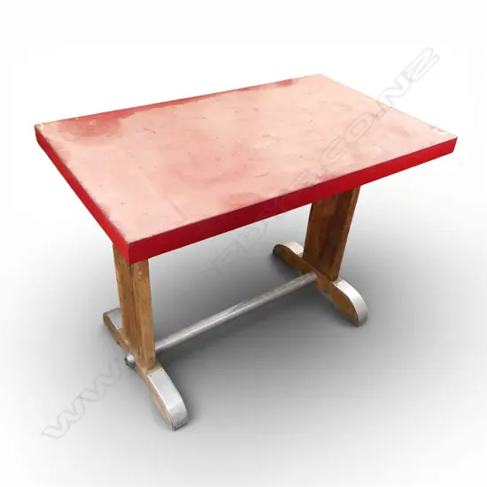 MID 20thC FRENCH TABLE w. RED LINO TOP 990x585x750mm