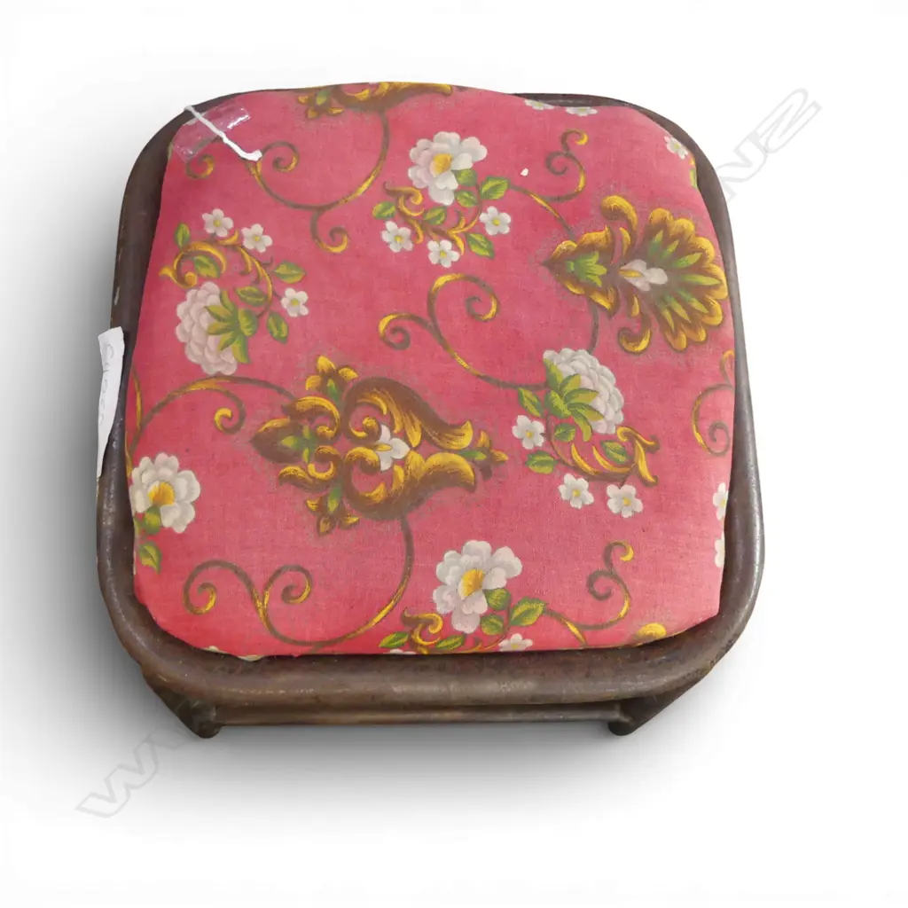 6 VINTAGE FRENCH STOOLS, UPHOLSTERED SEAT Image 1++