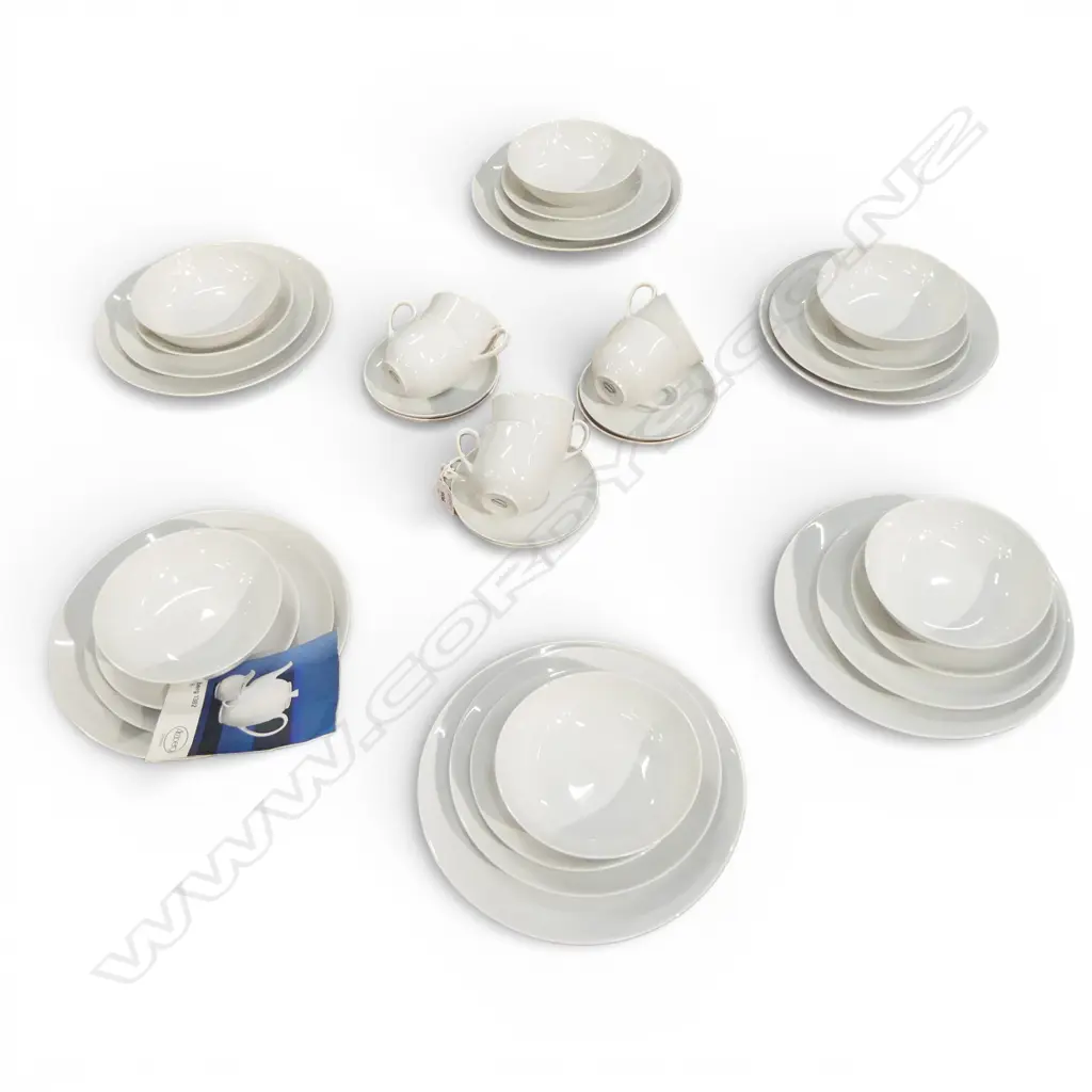 ARZBERG 6 PLACE DINNER SERVICE Image 1++