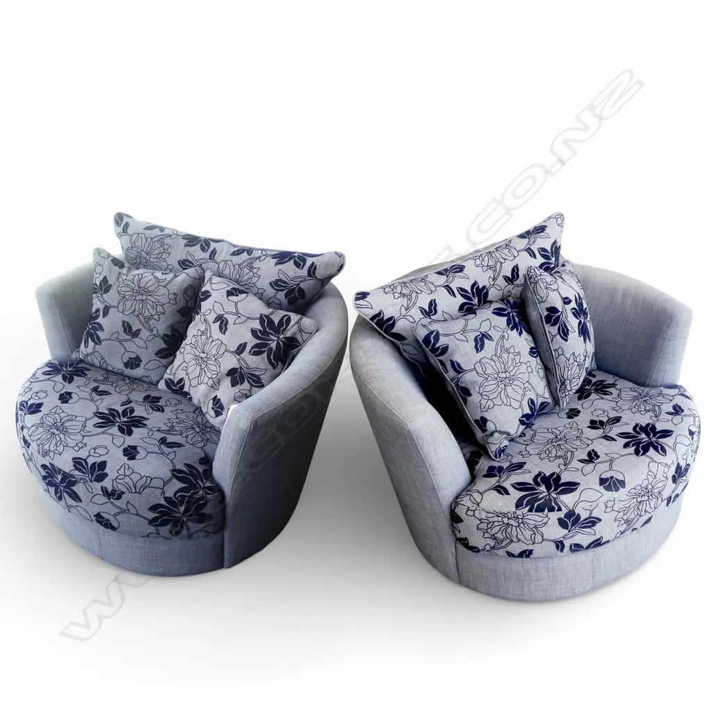 PR UPHOLSTERED SWIVEL CHAIRS W.1080 H.760mm Image 1++