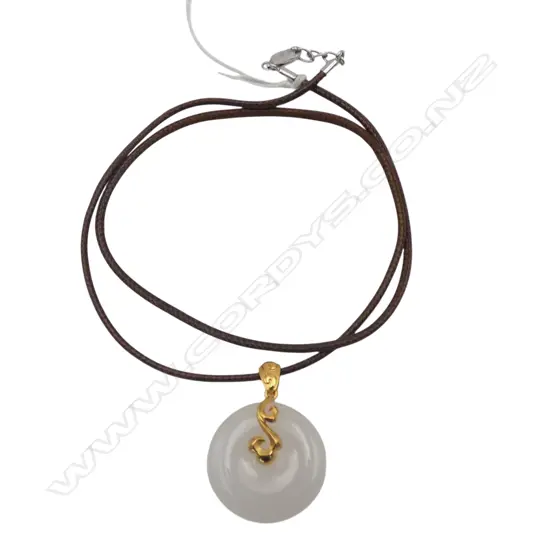 CHINESE 24ct Y/GOLD & JADE DISC PENDANT 9gms TW w. STG SILVER CLASP