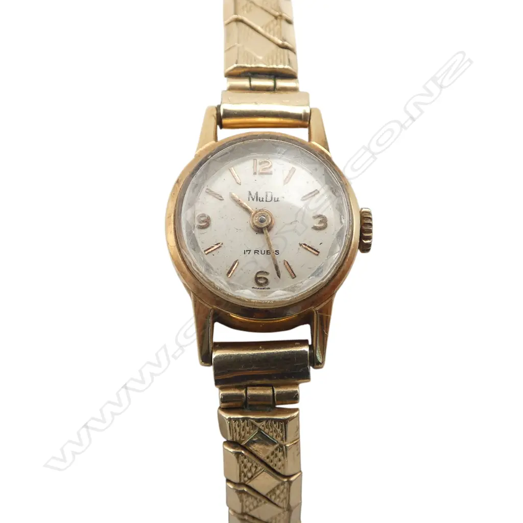 VINTAGE 18ct GOLD MuDu WRISTWATCH w. 9ct METAL CORE STRAP 14.70gms TW Image 1++