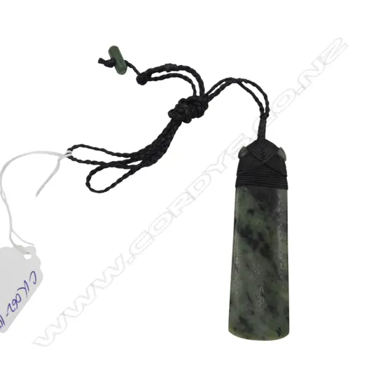  CARVED toki adze form POUNAMU PENDANT L.85mm on cord necklace. new old stock. 