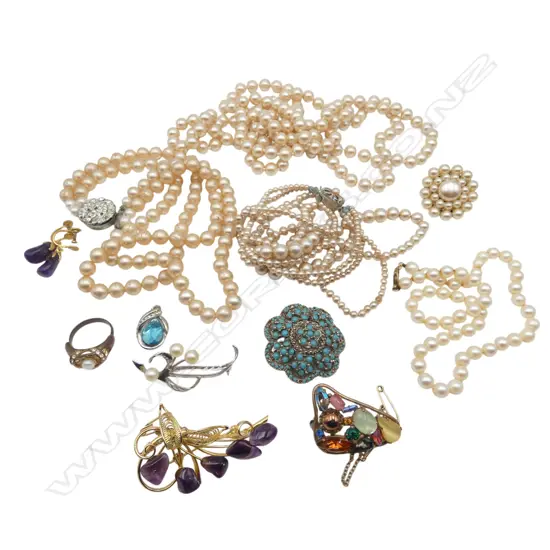 ASST. COSTUME JEWELLERY; PEARLS ETC