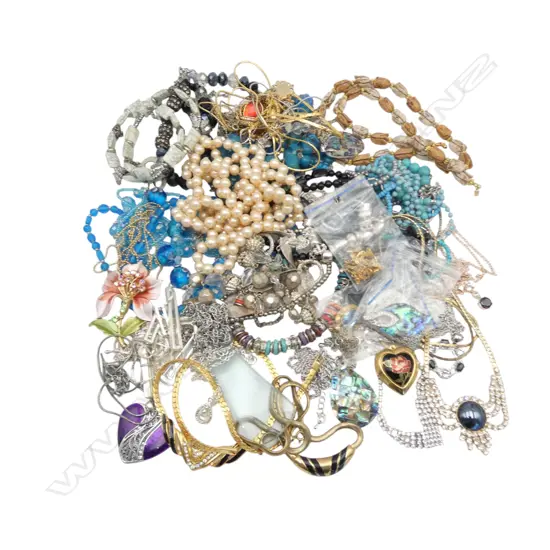 ASST. COSTUME JEWELLERY 