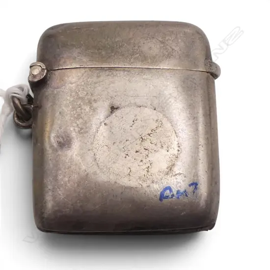 Australian  SILVER PLAIN VESTA W SUSPENSION LOOP by 'Prouds'. 17gms