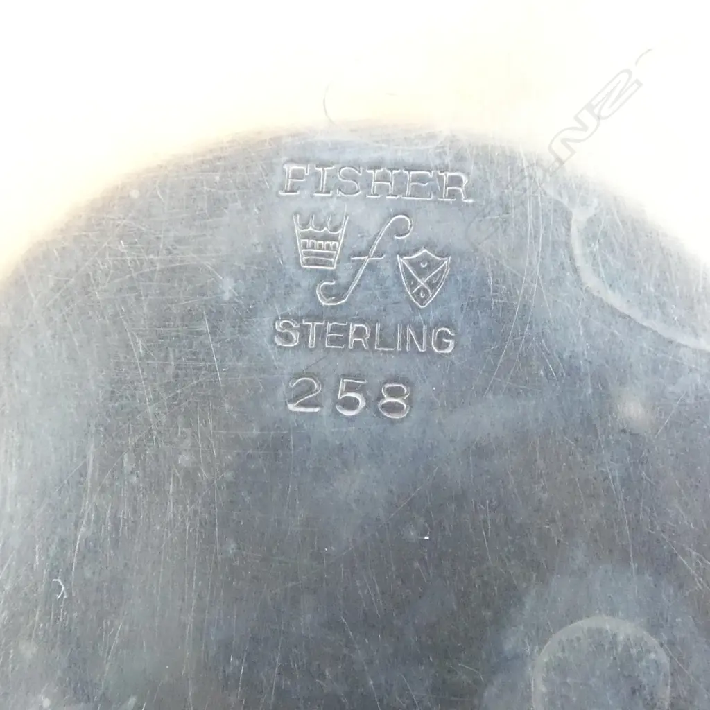FISHER STG SILVER BOWL, H.105mm, 205mm dia, 457gms Image 1++
