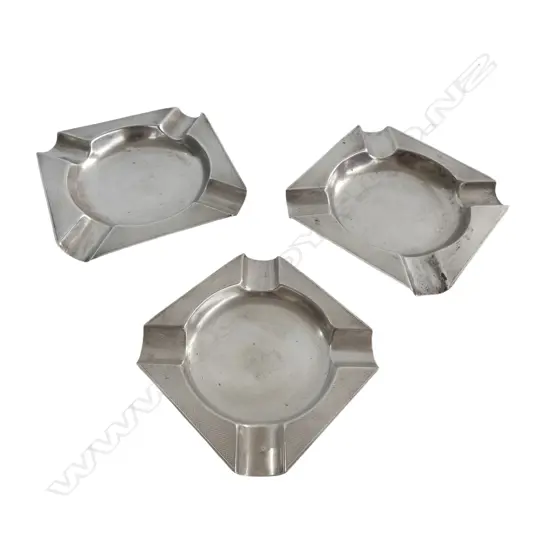 3 STG SILVER ASHTRAYS, 105x105mm 174gms