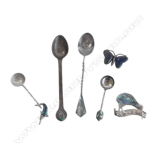 4 SILVER SPOONS + STG SILVER BUTTERFLY BROOCH & ATAAHUA 'N.Z.' KIWI BROOCH - FAULTS