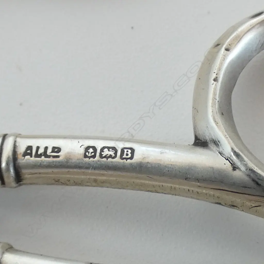 7 PRS SCISSORS, STG SILVER HANDLES L.120mm ONE HANDLE REPAIRED Image 1++