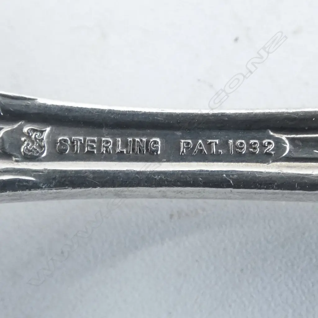 3 PCES STG SILVER SERVING CUTLERY, 300gms Image 1++