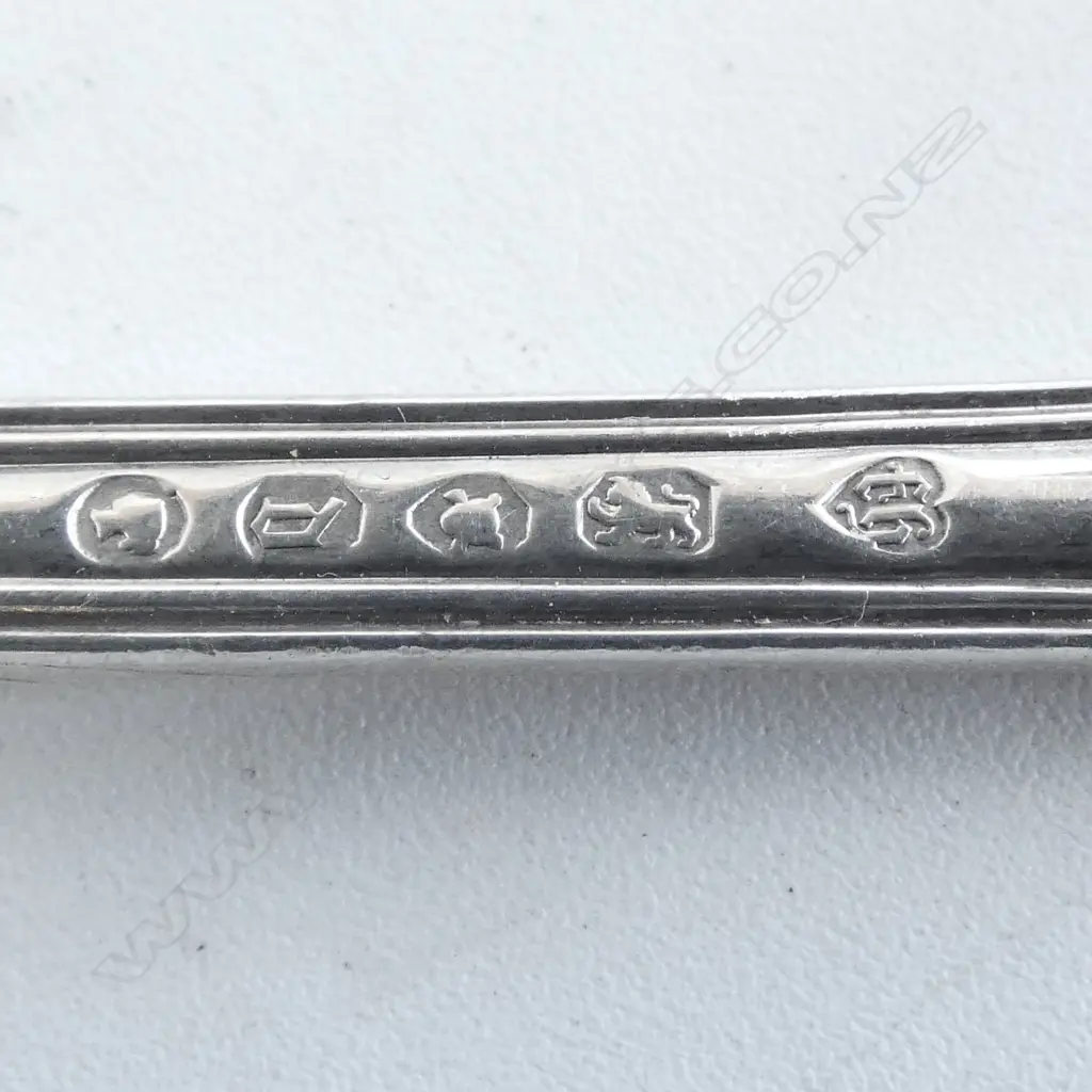 6 VICTORIAN STG SILVER KINGS PATTERN DESSERT SPOONS L.185mm 412gms  Image 1++