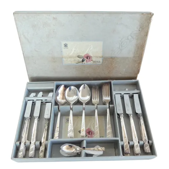 ASST. SHEFFIELD CUTLERY