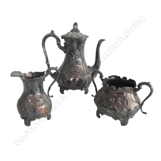 VICTORIAN SHEFFIELD SILVER PLATE 3 PIECE FANCY TEA SERVICE