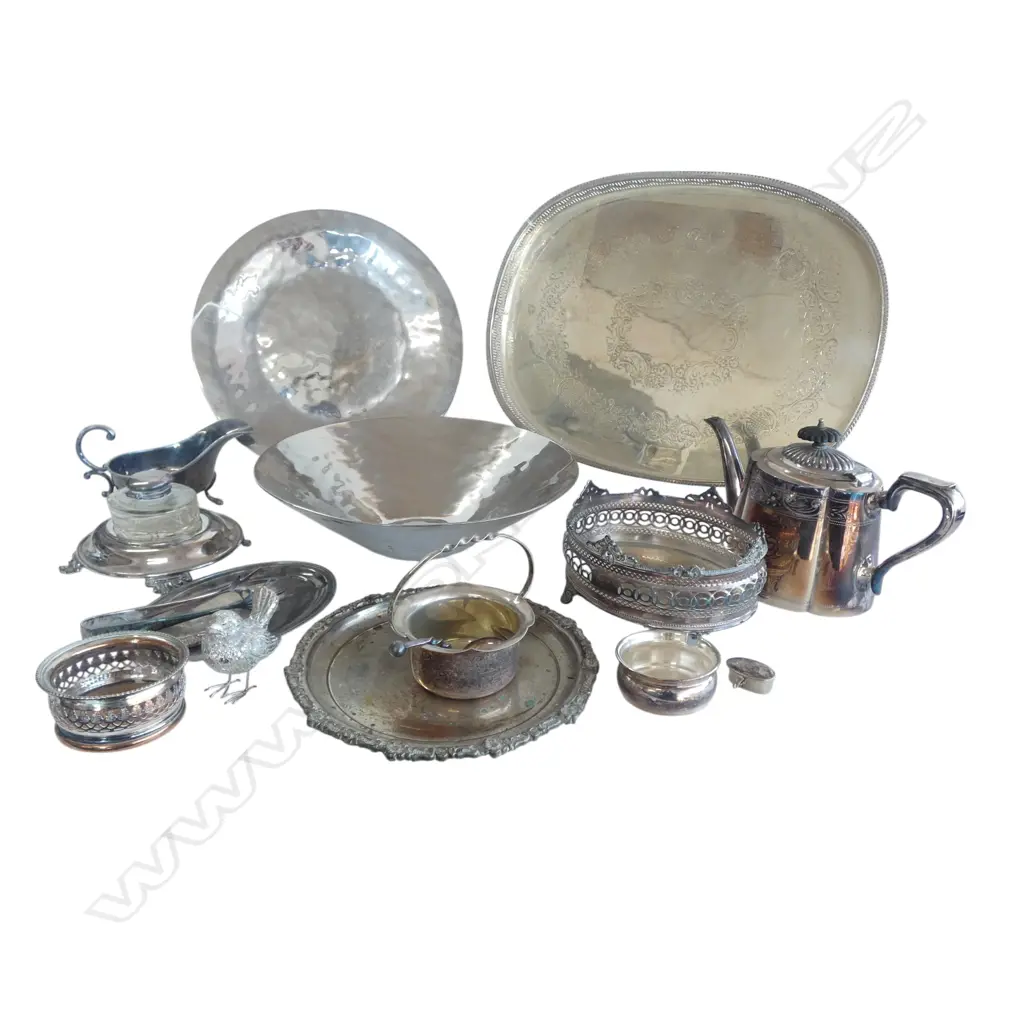 ASST. SILVER PLATED ITEMS Image 1++