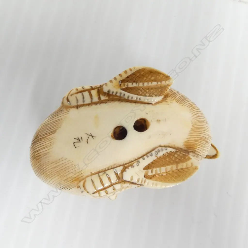 IVORY DUCK NESTUKE + SNUFF BOTTLE (NO LID) H.60mm, RESIN FIGURE, SOAPSTONE BUDDHA, 2 CERAMICS Image 1++