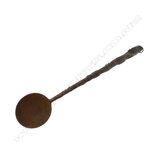 ORIENTAL LADLE w. GILT METAL HANDLE L.570mm