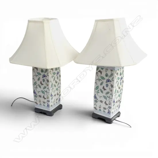 PR PORCELAIN TABLE LAMPS H.660mm