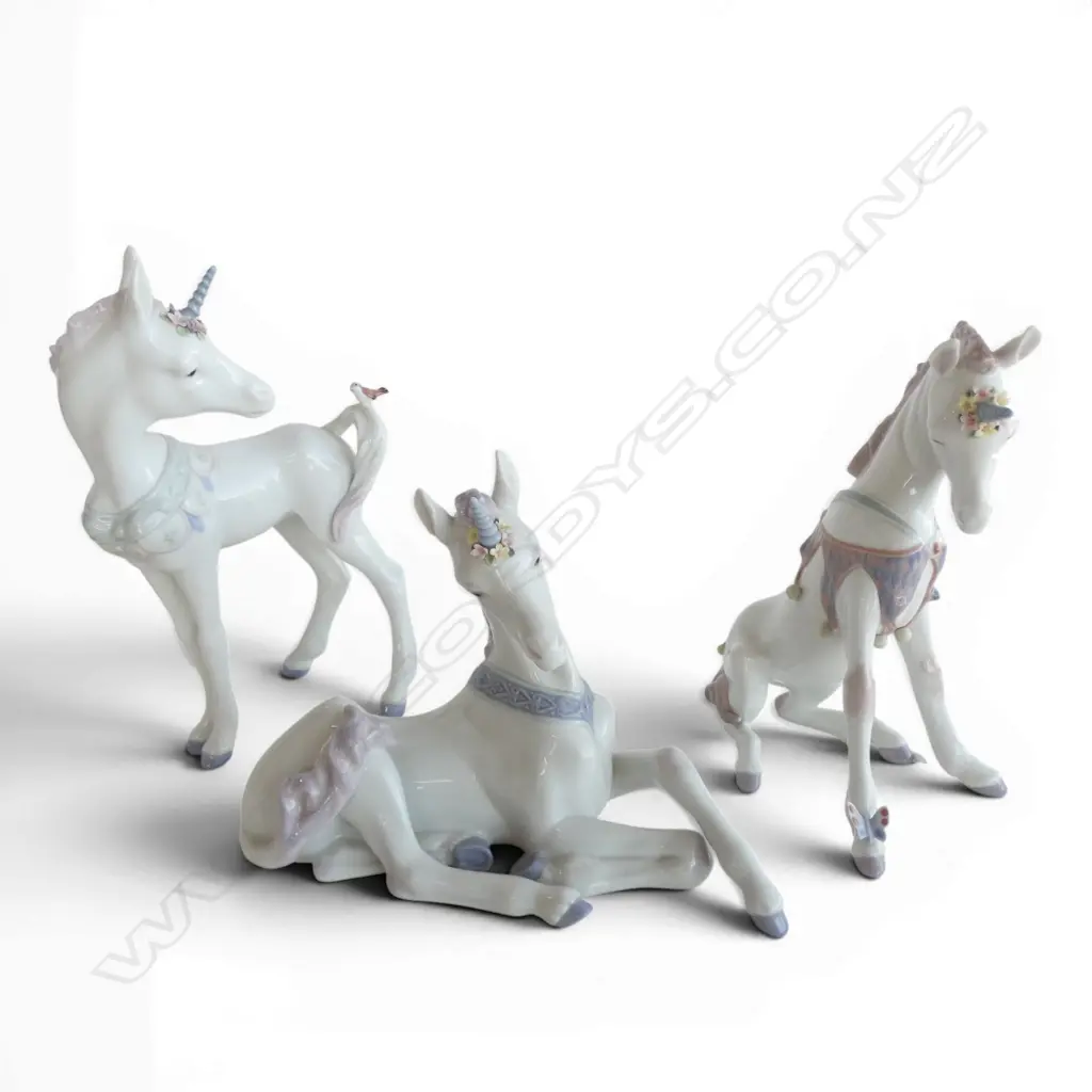 TRIO LLADRO UNICORN FIGURINES, H.250/220/170mm Image 1++