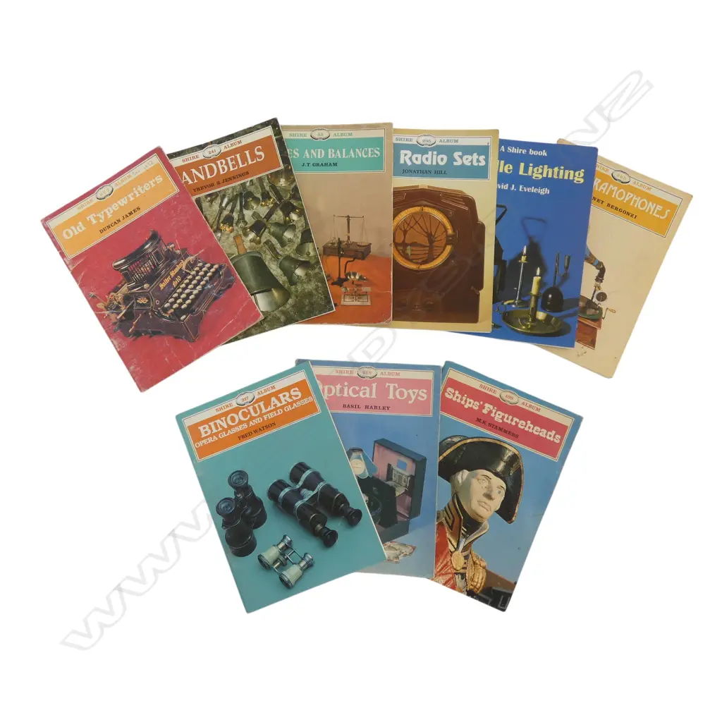 9 SHIRE ANTIQUE REFERENCE BOOKS GRAMOPHONES, SCALES, BINOCULARS, BELLS ETC, L.210MM Image 1++