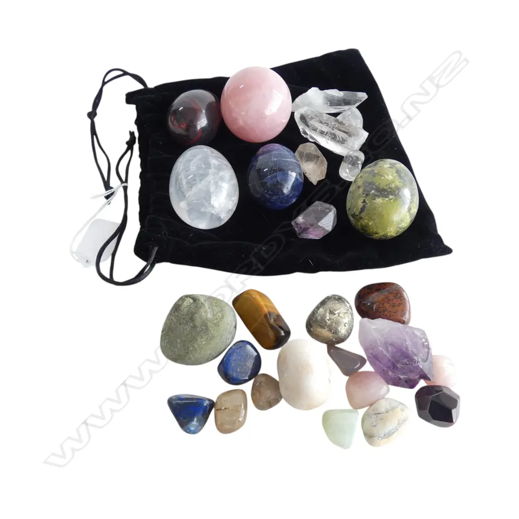 ASST. CRYSTALS etc Image 1++
