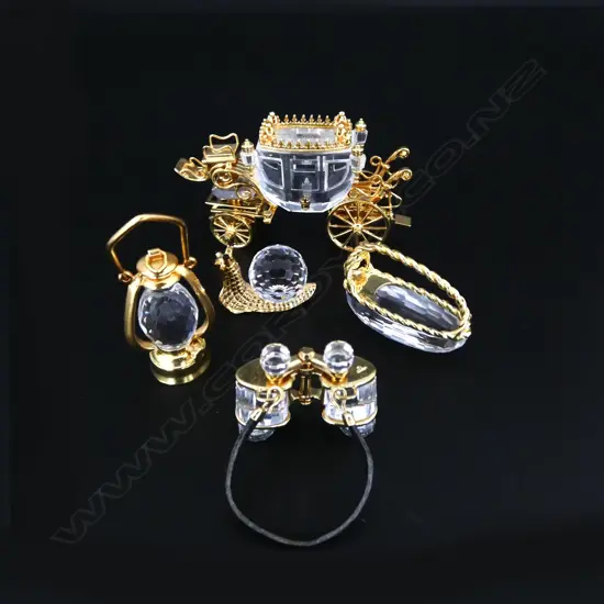 5 PCS SWAROVSKI GOLD PLATED CRYSTAL 'MEMORIES SERIES'