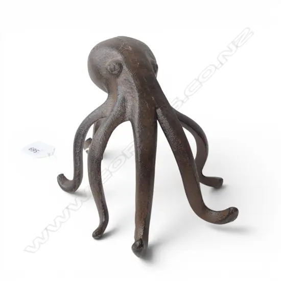 CAST IRON OCTOPUS H.110mm