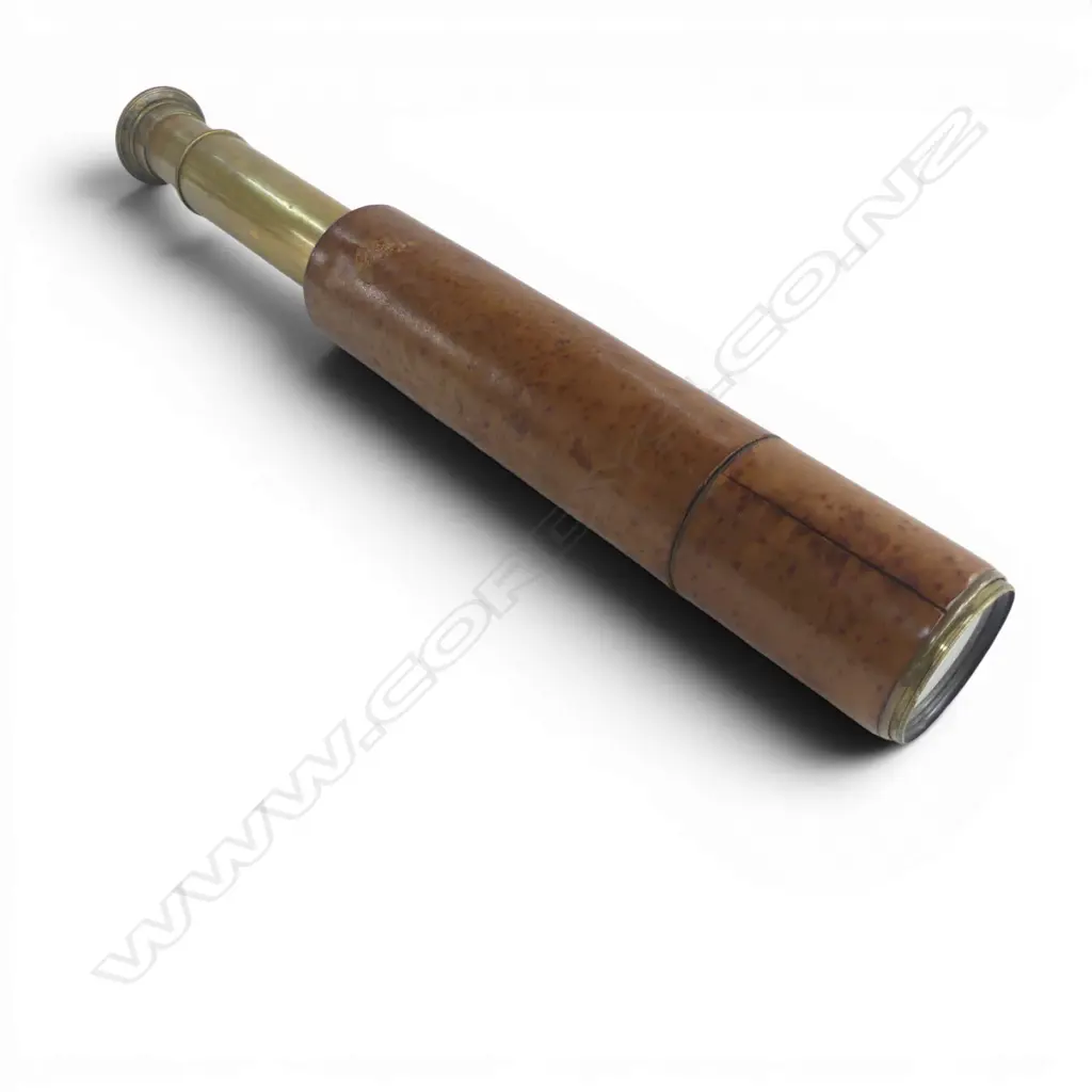 ANTIQUE 3 DRAW TELESCOPE 'THE MARKSMAN' J. H. STEWARD LONDON L.800mm L.255mm Image 1++