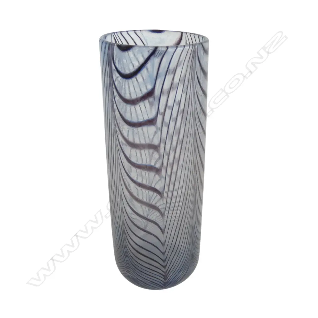 Garry Nash 2001 black feather & clear art glass cylinder vase. H.160mm. Signed Image 1++