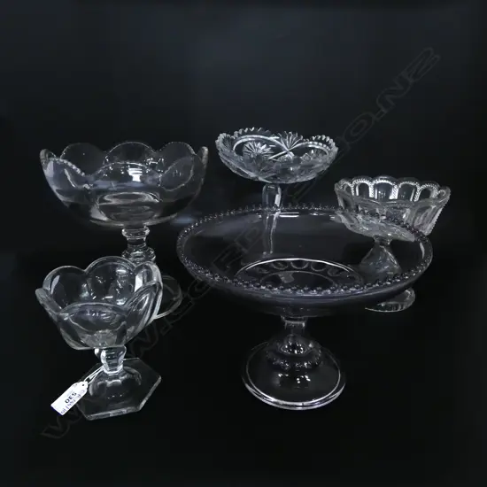 5 CLEAR GLASS COMPORTS H.230mm