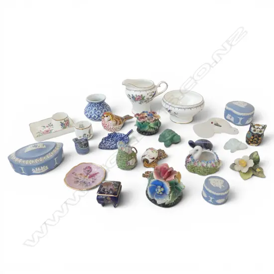 ASST. FANCY CHINA Incl. RCD PAPERWEIGHT 
