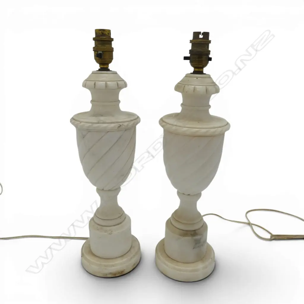 PR ALABASTER TABLE LAMPS H.420mm Image 1++