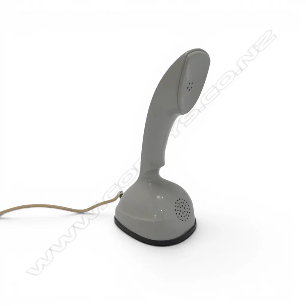 VINTAGE TELEPHONE  Image 1++