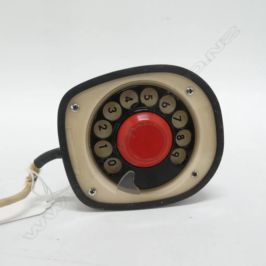 VINTAGE TELEPHONE  Image 1++