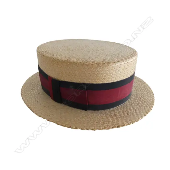 VINTAGE 'BESTQUALITY ' 'PINE STRAW MASTER MODE SHOWER PROOF' BOATER with red on black band