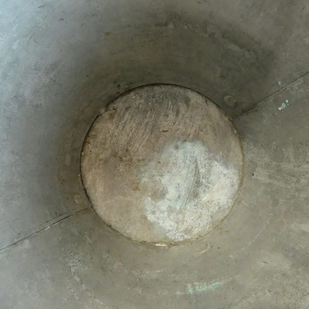VINTAGE COPPER BUCKET H.280mm, 350mm dia Image 1++