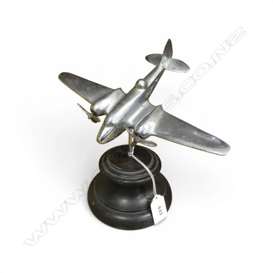 SILVER METAL PLANE ON STAND H.215mm