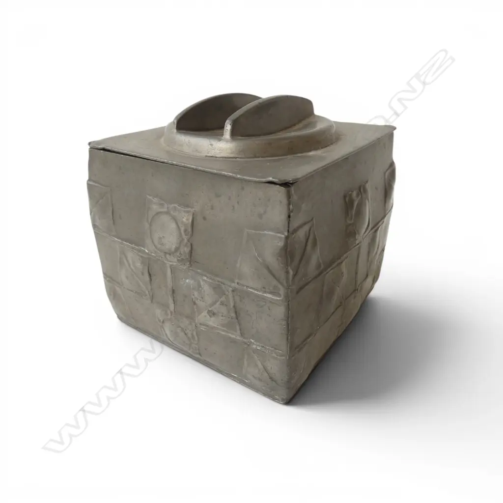 ARCHIBALD KNOX TUDRIC PEWTER LIDDED CONTAINER H.110mm AF Image 1++