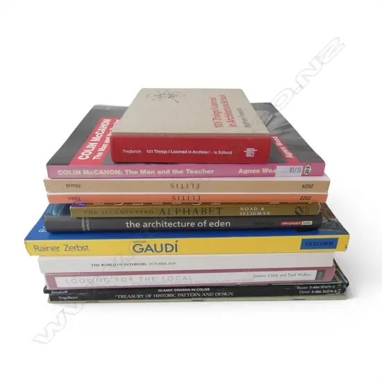 BOOKS; ART / ARCHITECTURE INTEREST