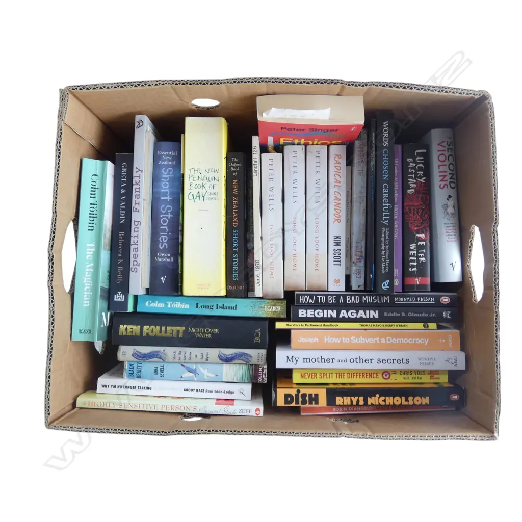 ASST. BOOKS **LOT UPDATED FRIDAY 12AM Image 1++