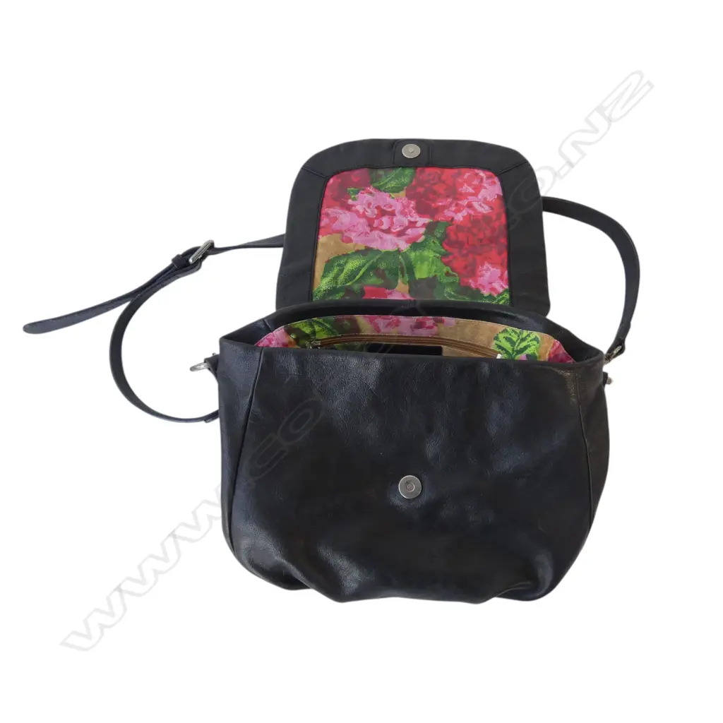 BRIAR WOOD HANDBAG Image 1++