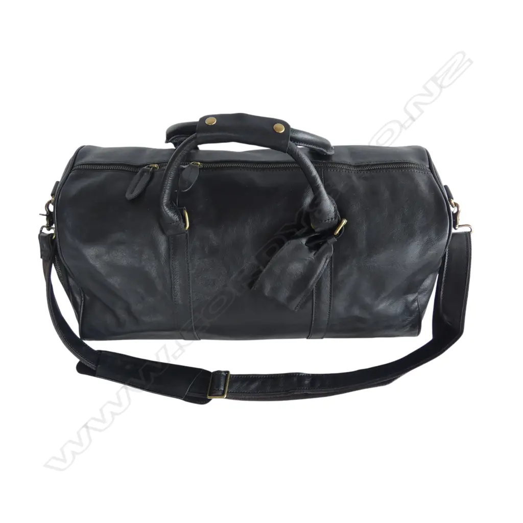 BLACK LEATHER WEEKEND BAG, AS NEW W.550mm Image 1++