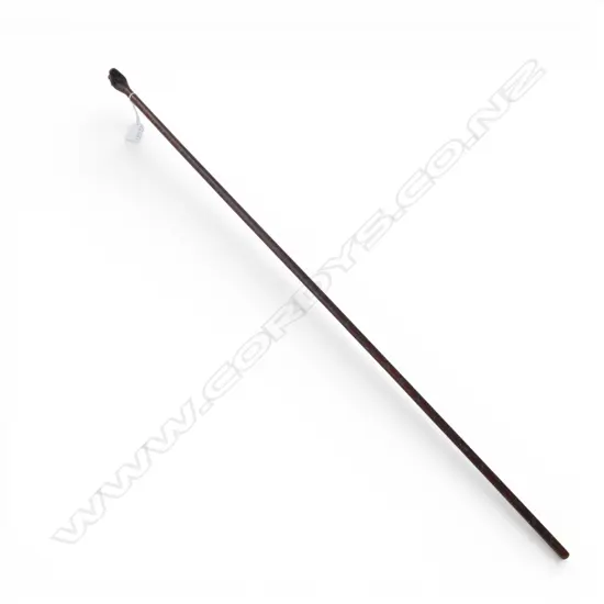 WALKING STICK w. CARVED DOG HEAD END L.940mm