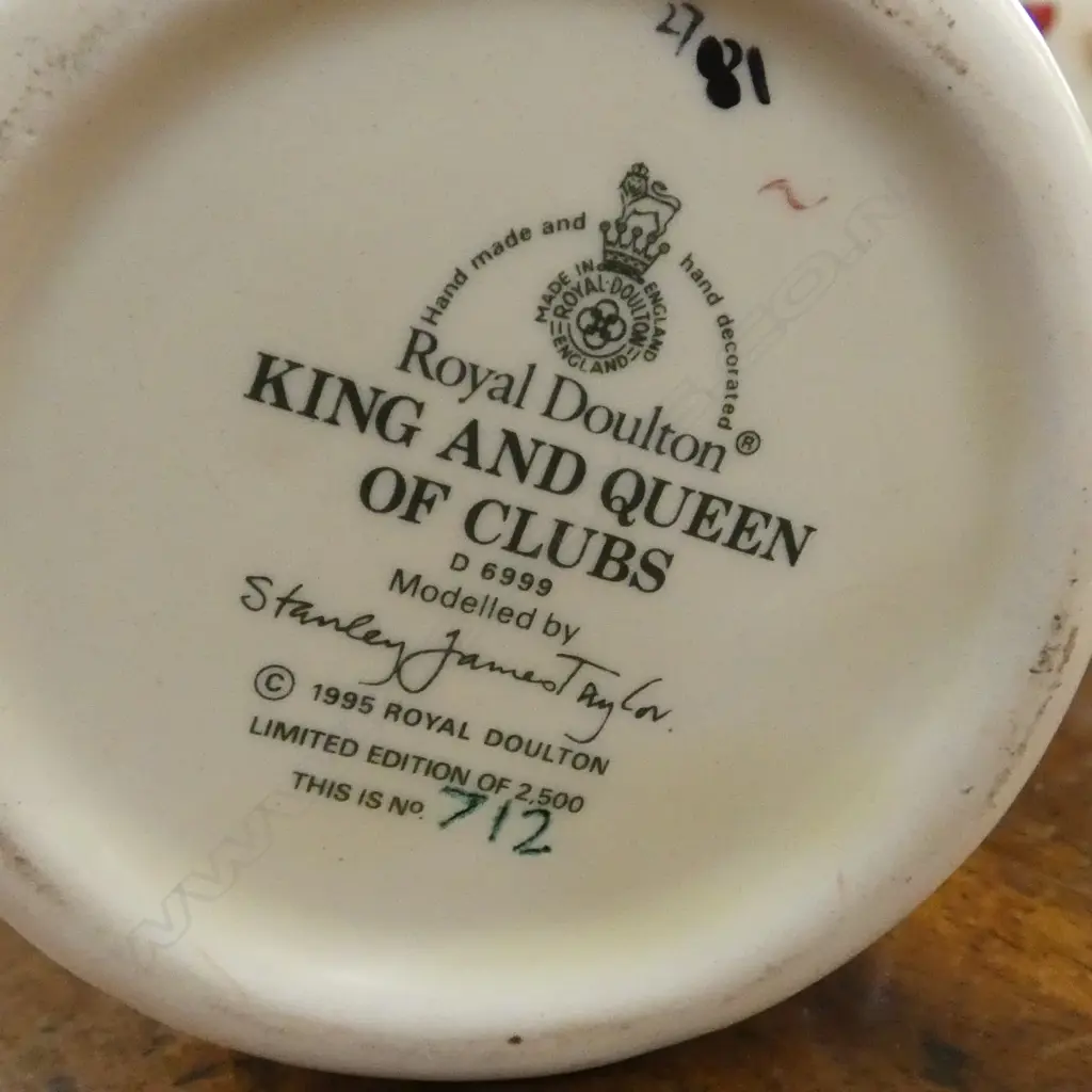 SET OF 4 ROYAL DOULTON KING & QUEEN CHARACTER JUGS  Image 1++