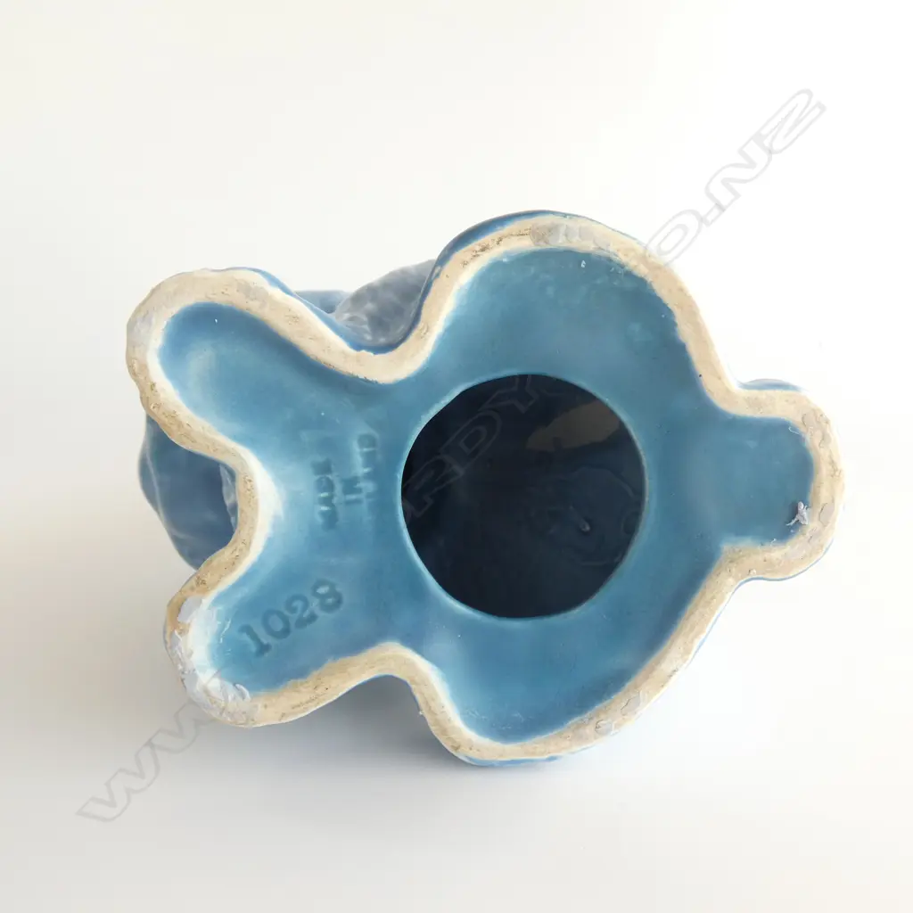 SYLVAC LRG BLUE RABBIT, #1028, H.250mm Image 1++