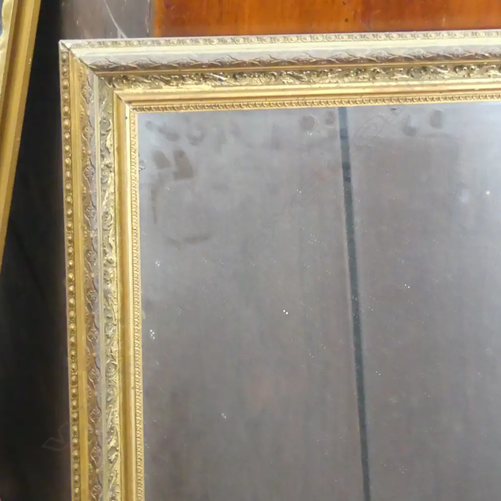 MIRROR IN GOLD FRAME 855x550mm CHIPS Image 1++