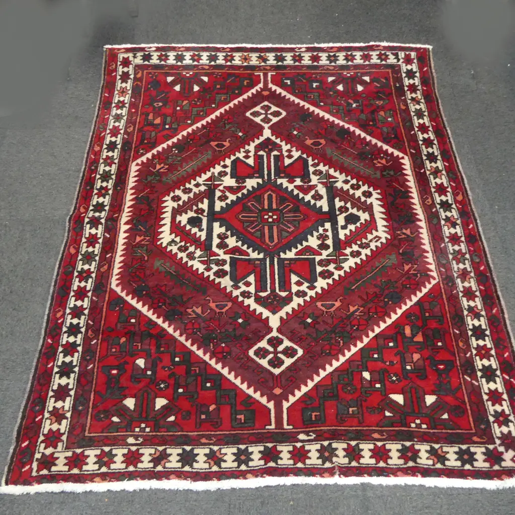 BAKHTIARI HAND KNOTTED WOOL PILE RUG Image 1++